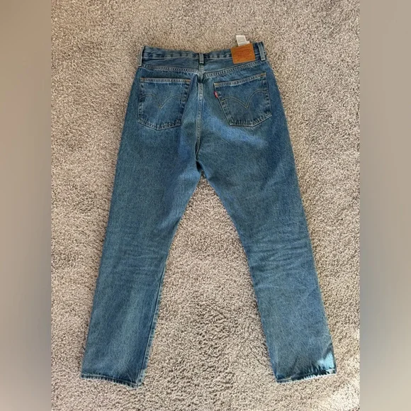 Levi’s 501 jeans. Size 30 women’s. Original fit. - Picture 3 of 4